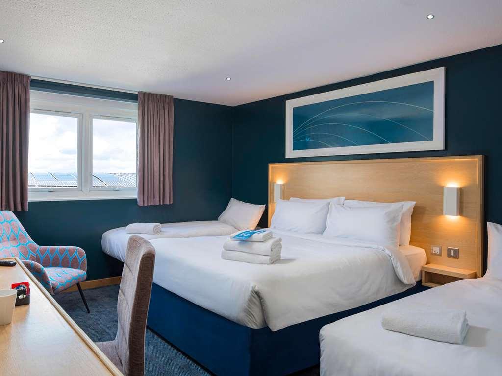 Travelodge Plymouth Room photo
