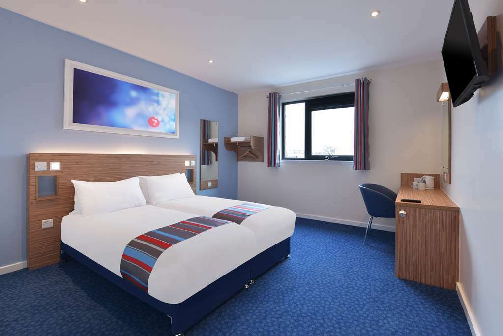 Travelodge Plymouth Room photo